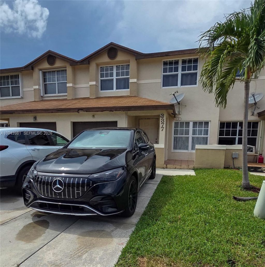 3377 NW 198th Ter , Miami Gardens, FL 33056 Photo