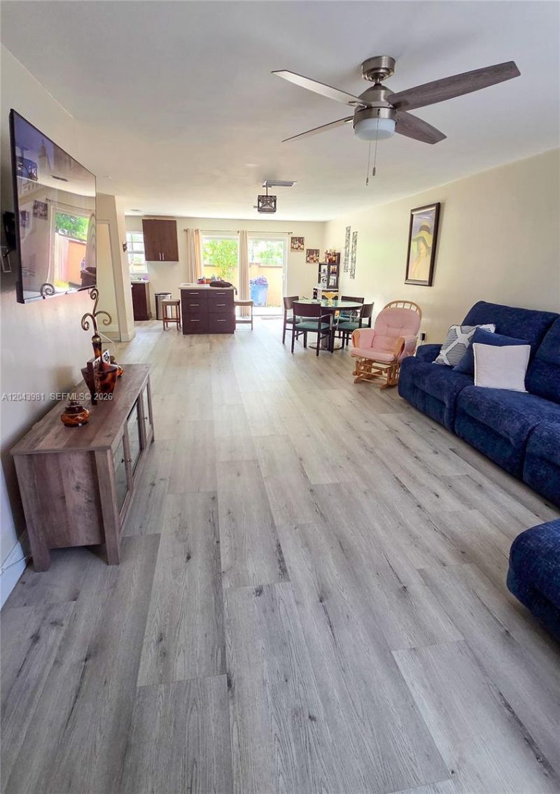 3377 NW 198th Ter , Miami Gardens, FL 33056 Photo