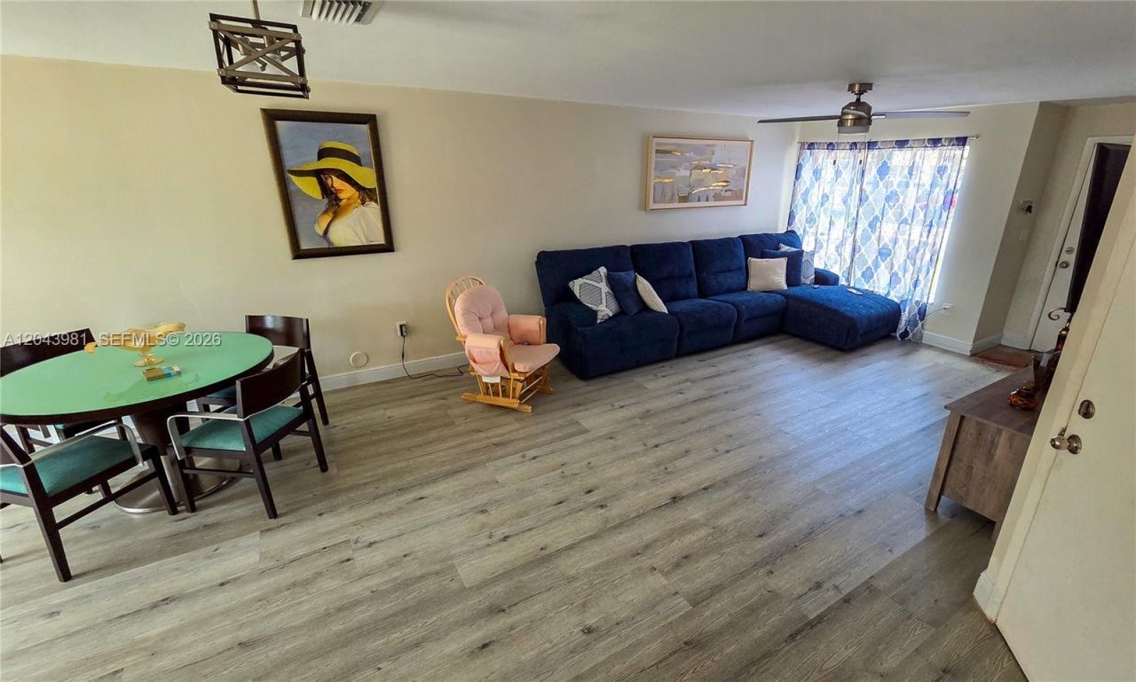 3377 NW 198th Ter , Miami Gardens, FL 33056 Photo