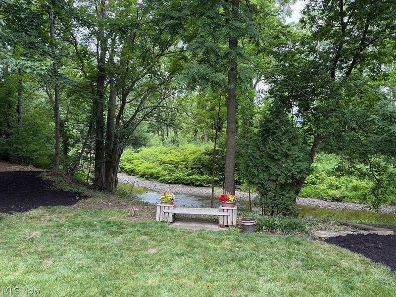 2374 Glenwood Lane, Avon, OH 44011 Photo 3