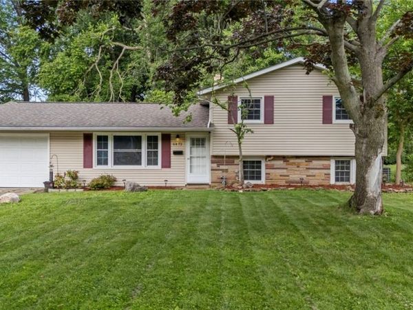6472 Southgrove Road , Mentor, OH 44060