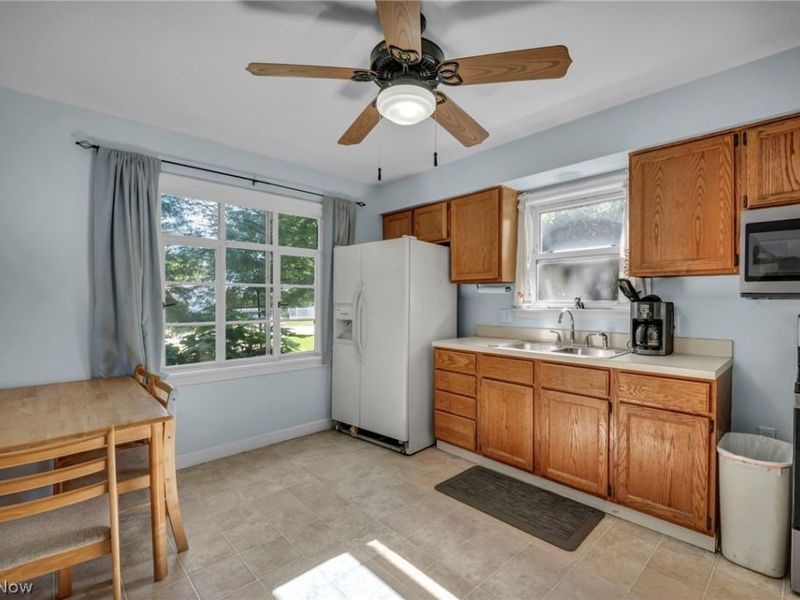 8375 Nowlen Street, Mentor, OH 44060 Photo 16