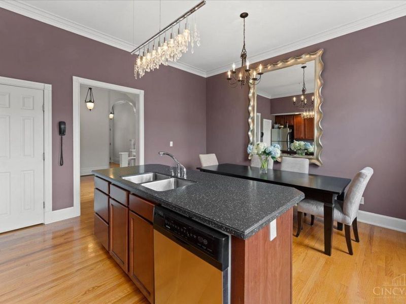 1931 Bigelow Street, Cincinnati, OH 45219 Photo 10