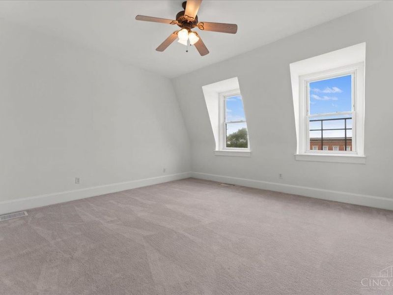 1931 Bigelow Street, Cincinnati, OH 45219 Photo 12