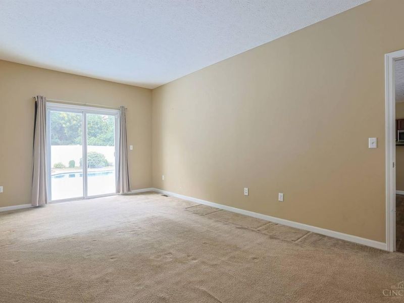 7307 Hunters Ridge Lane, Cincinnati, OH 45248 Photo 17