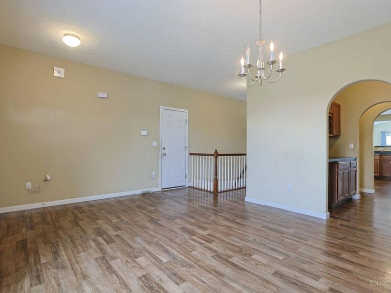 7307 Hunters Ridge Lane, Cincinnati, OH 45248 Photo 9