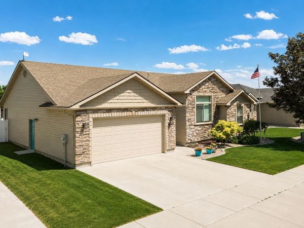 4542 Independance, Chubbuck, ID 83202