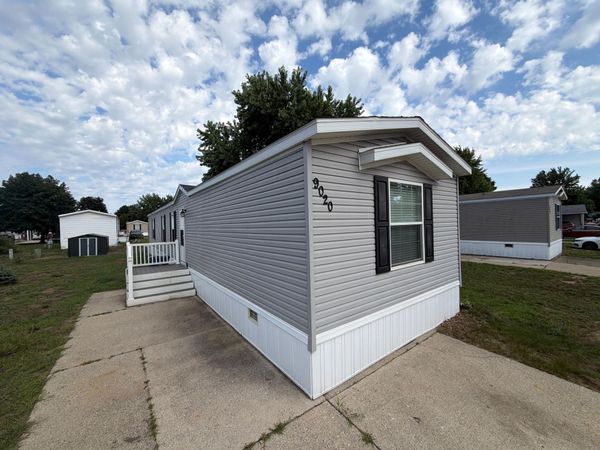 9020 4 Winds Lane W, West Olive, MI 49460