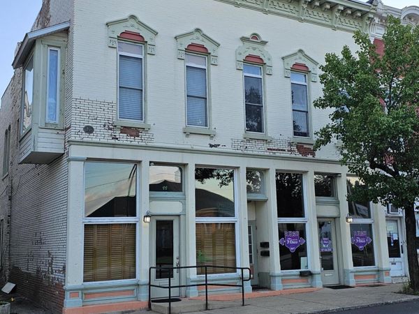 9-11 S Main Street, Mechanicsburg, OH 43044
