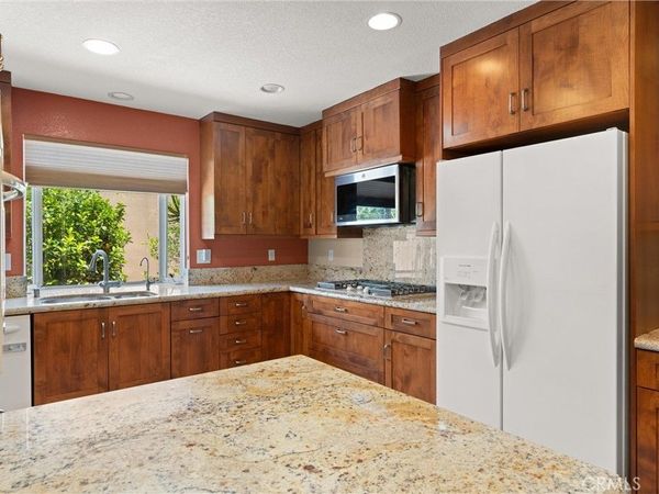 5081 Howard Avenue, Los Alamitos, CA 90720
