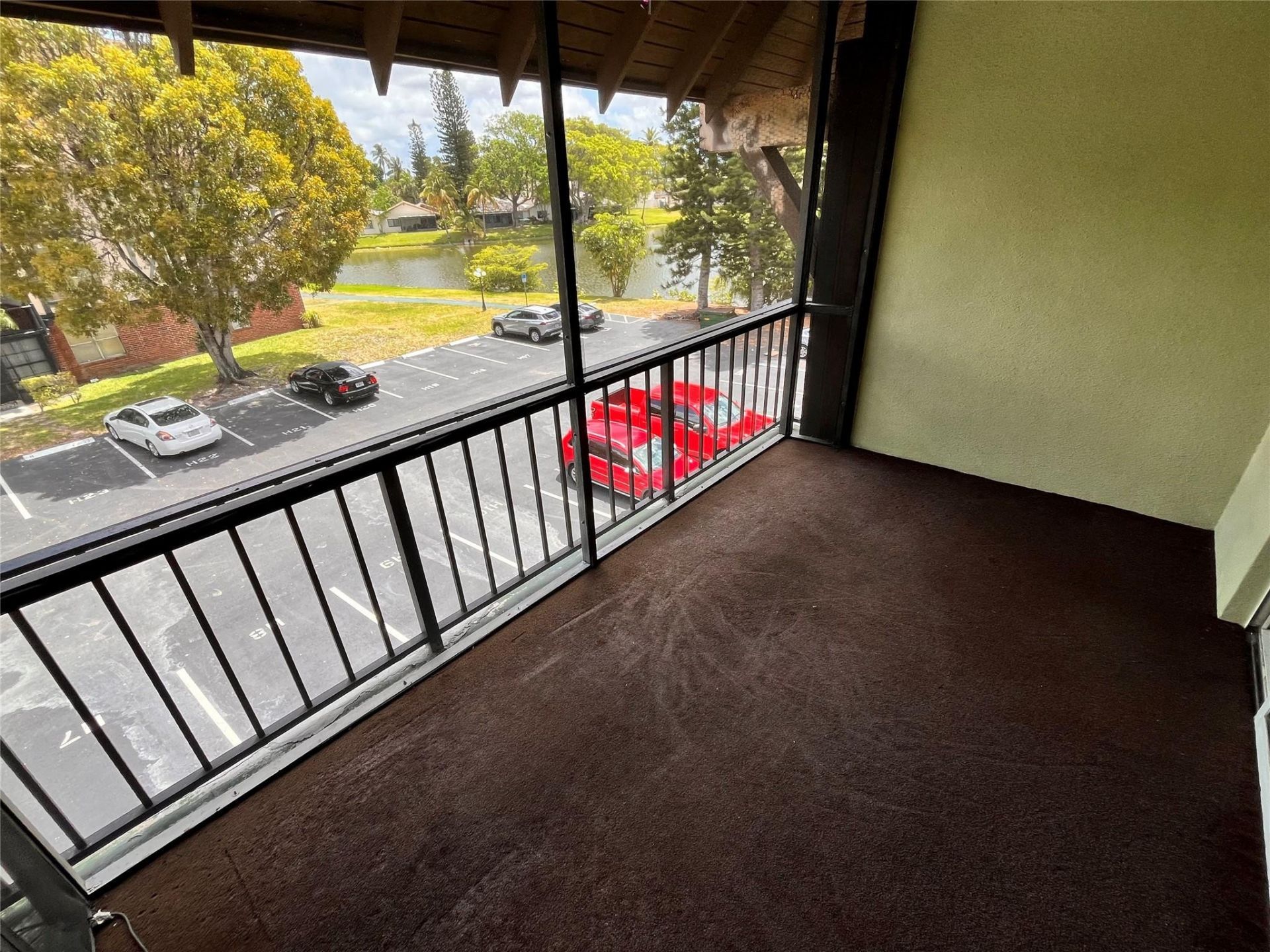 3720 Inverrary Drive, Unit 3k, Lauderhill, FL 33319 Photo