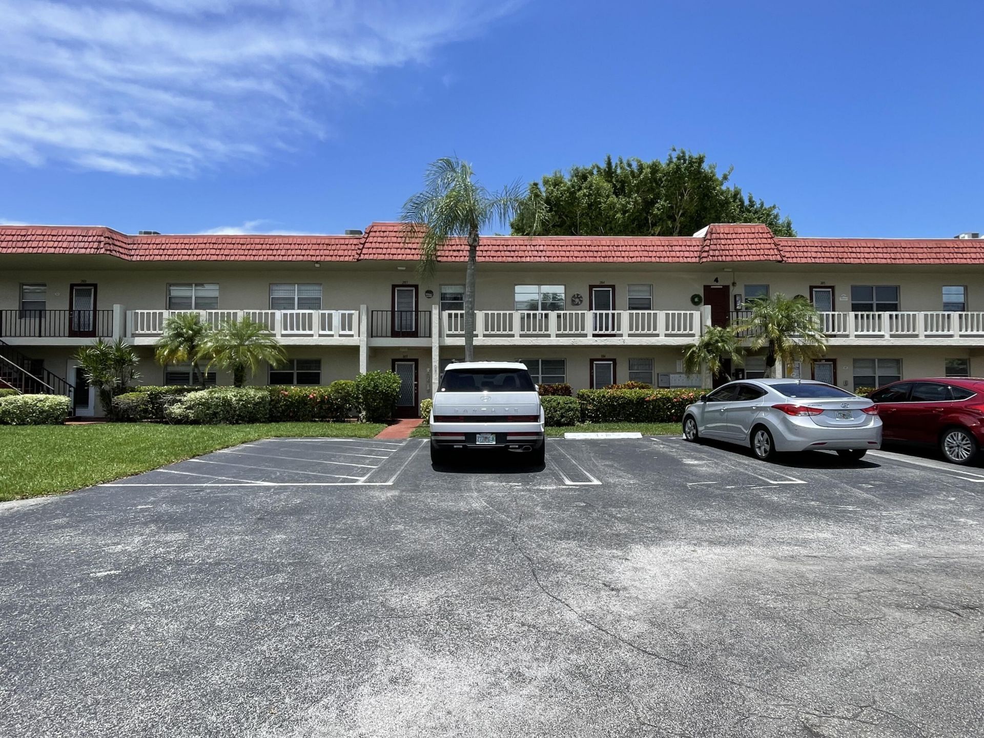 4 Abbey Lane, Unit 103, Delray Beach, FL 33446 Photo
