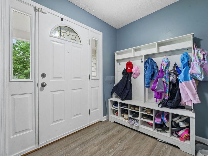 5753 Paul Talbott Circle, Grove City, OH 43123 Photo 6