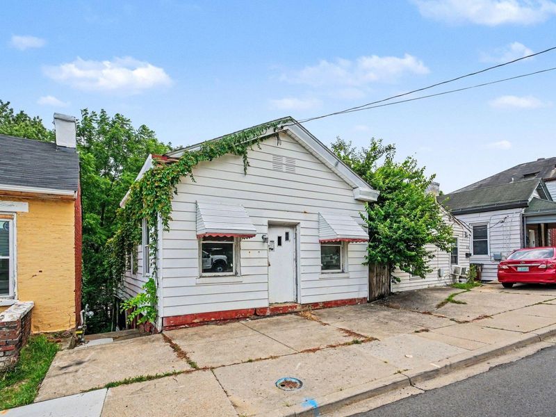 1212 W Pike Street, Covington, KY 41011 Photo 3