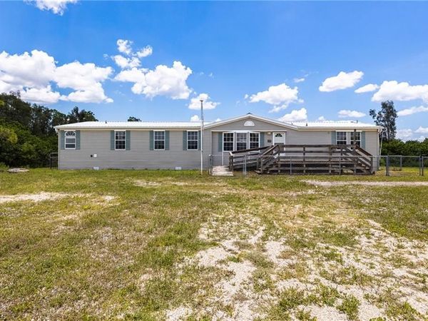 10550 Sharon DR , NORTH FORT MYERS, FL 33917