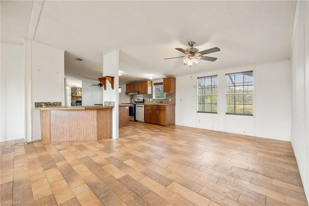 10550 Sharon Dr , North Fort Myers, FL 33917 Photo