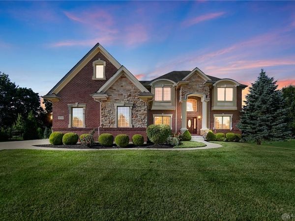 10540 Wallingsford Circle, Washington TWP, OH 45458