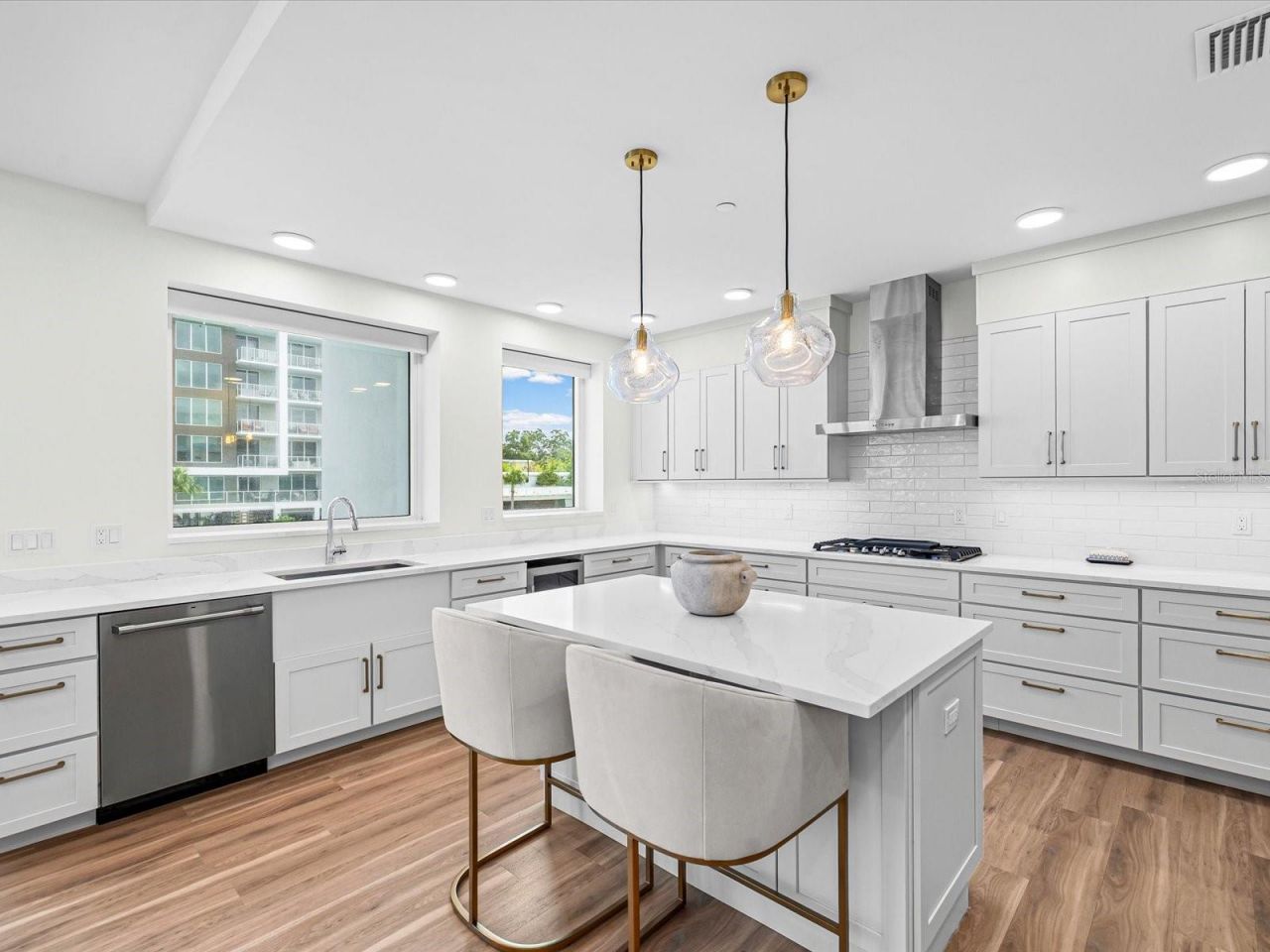 868 N Osceola Avenue, Clearwater, FL 33755 Photo