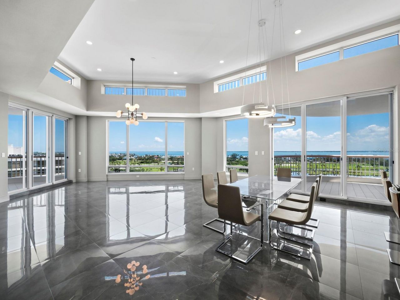 455 Longboat Club Road, Unit PH8, Longboat Key, FL 34228 Photo