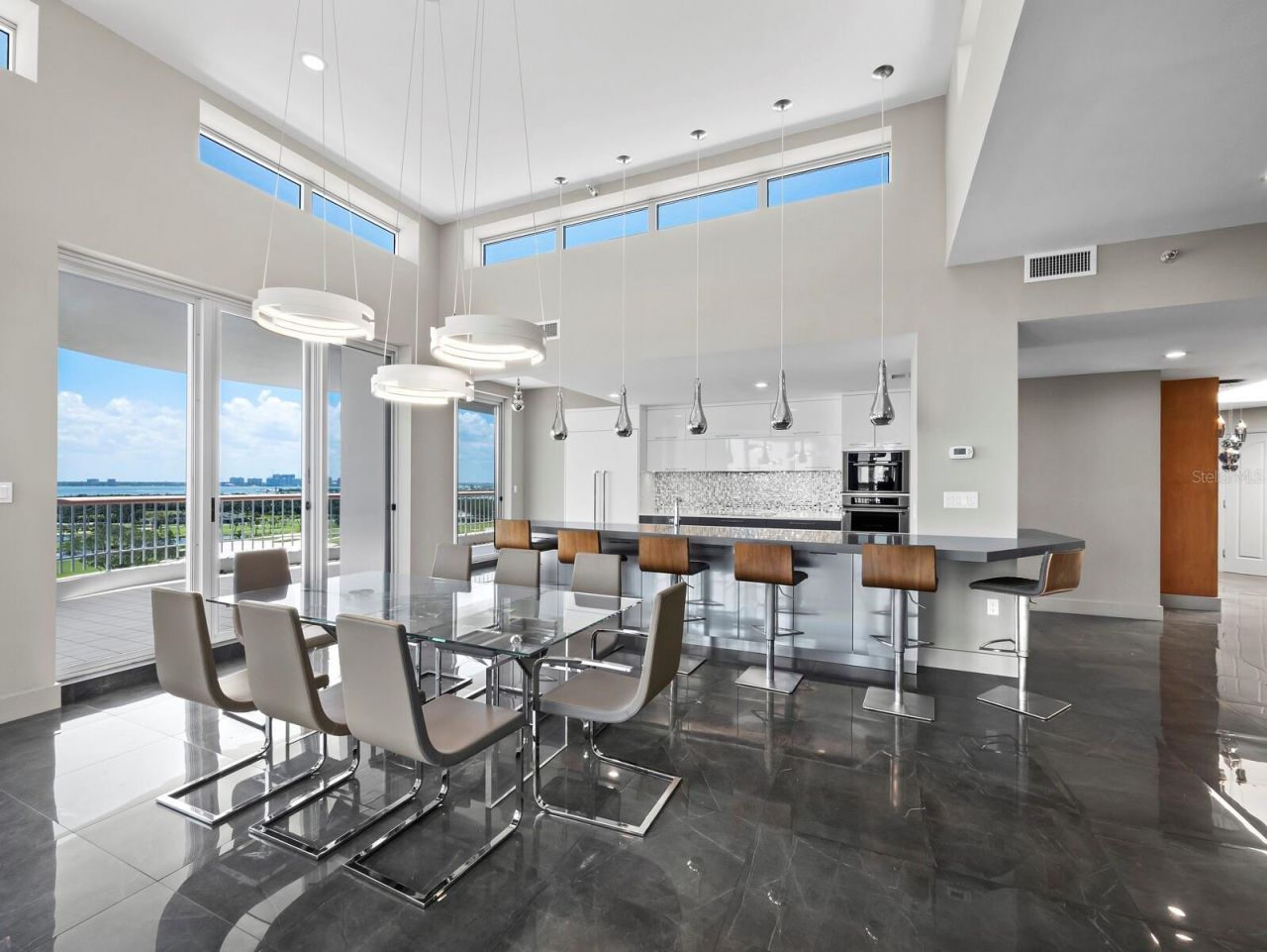 455 Longboat Club Road, Unit PH8, Longboat Key, FL 34228 Photo