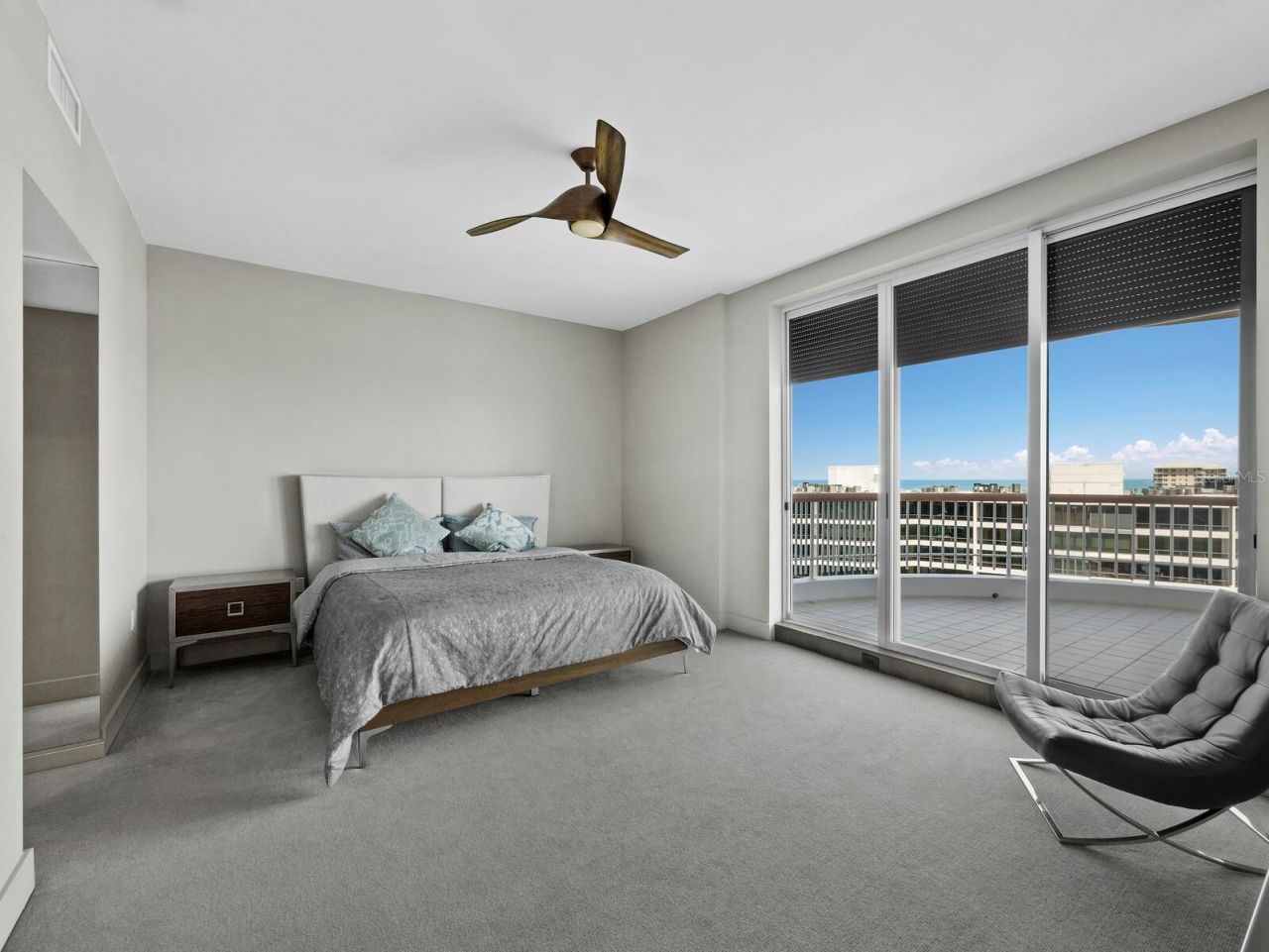 455 Longboat Club Road, Unit PH8, Longboat Key, FL 34228 Photo