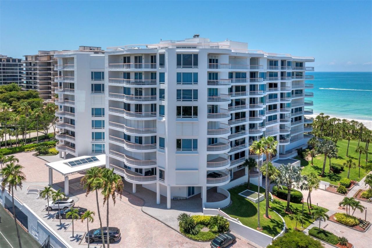 455 Longboat Club Road, Unit PH8, Longboat Key, FL 34228 Photo
