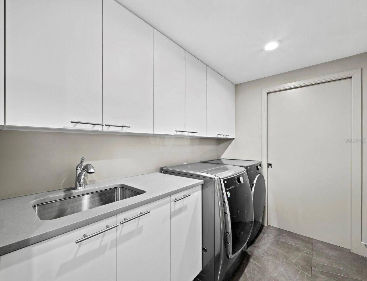 455 Longboat Club Road, Unit PH8, Longboat Key, FL 34228 Photo