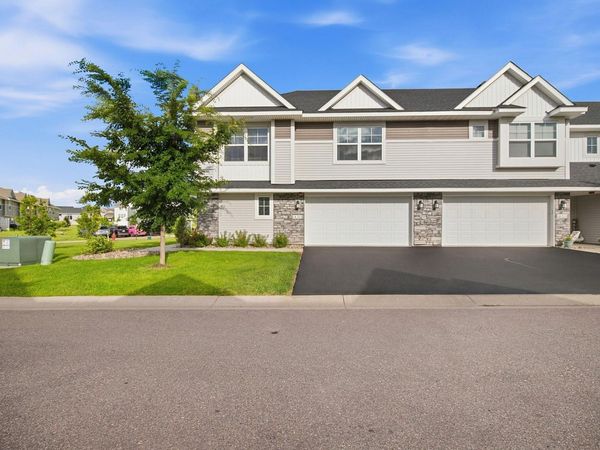 14300 Arctic Circle, Rosemount, MN 55068