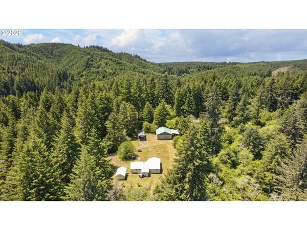 84546 GRANT CREEK RD, Westlake, OR 97493