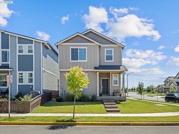 2006 NW WESSEX ST, McMinnville, OR 97128