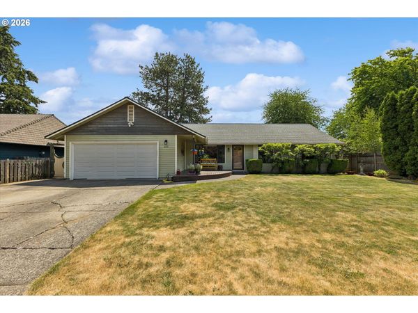 600 NE 22ND ST, Gresham, OR 97030