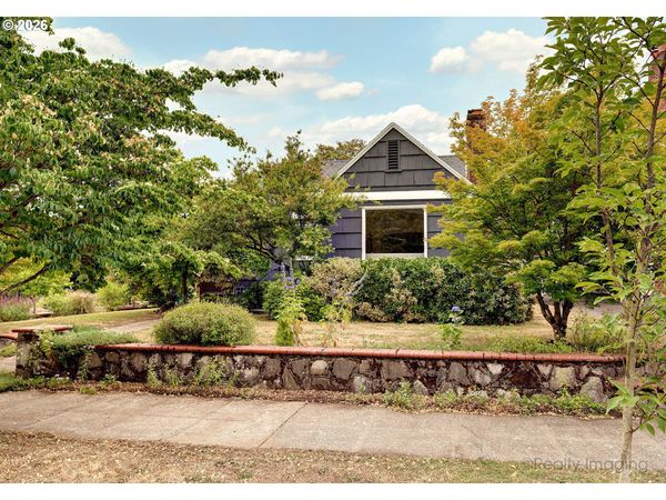 3640 NE 69TH AVE, Portland, OR 97213