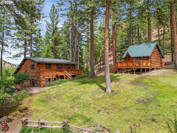 25855 Pine Creek RD, John Day, OR 97845