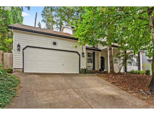 7289 GLACIER DR, Springfield, OR 97478