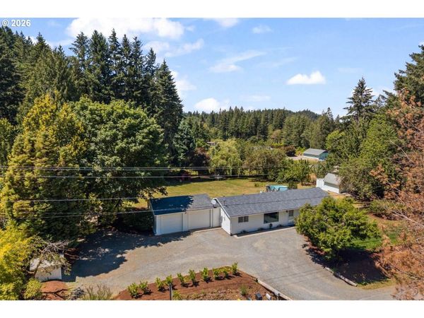 22555 S DAY HILL RD, Estacada, OR 97023