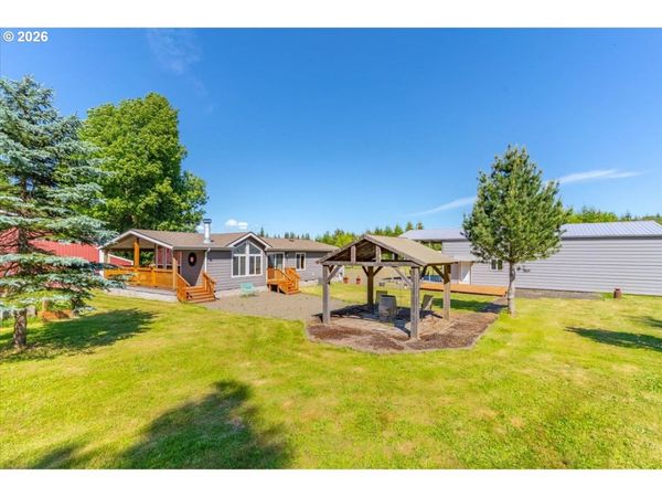 7601 FIRE HALL RD, Grand Ronde, OR 97347
