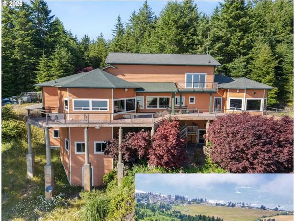 99075 MCVAY CREEK RD, Brookings, OR 97415