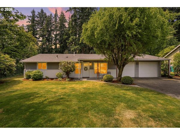 18833 SE RIVER RD, Milwaukie, OR 97267