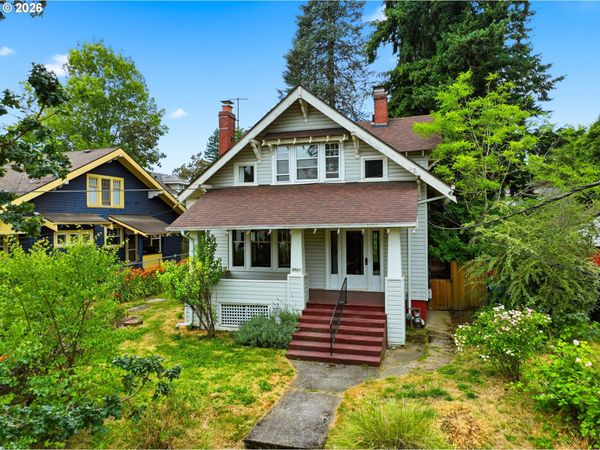 3027 NE 11TH AVE, Portland, OR 97212