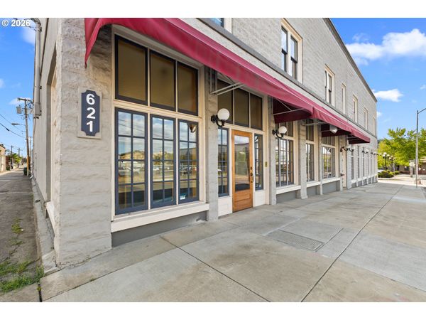 723 SE PINE ST, Roseburg, OR 97470