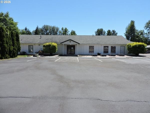 940 W MAIN ST, Sheridan, OR 97378