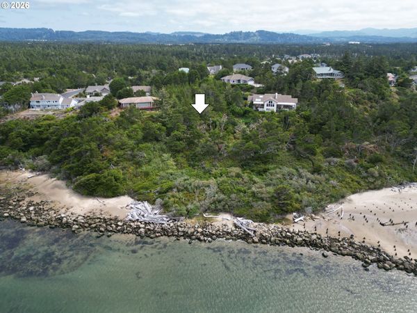 Lot 17 Shoreline Dr., Florence, OR 97439