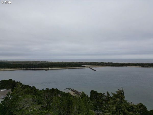 Lot 17 Shoreline Dr., Florence, OR 97439