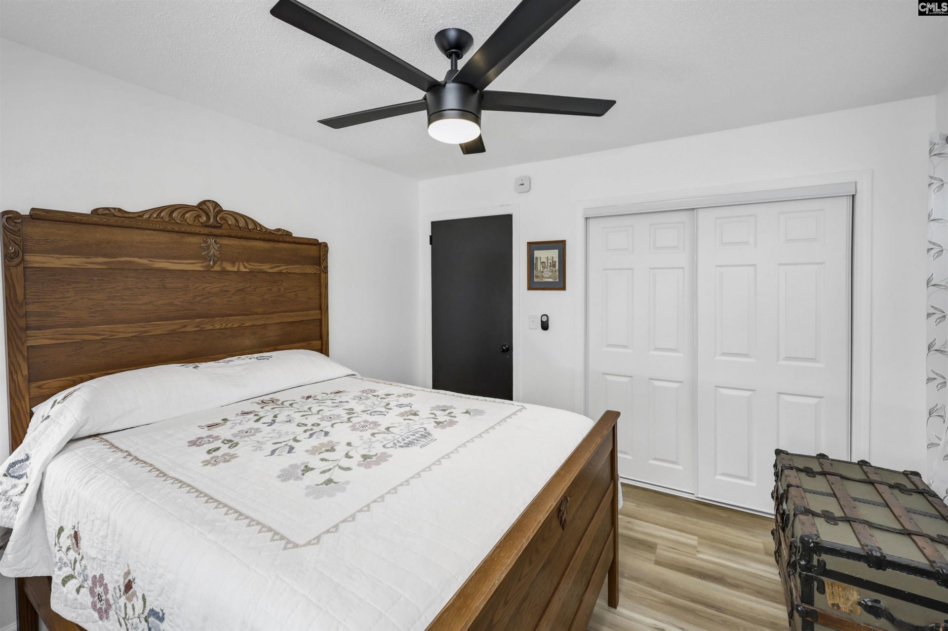 7827 Pinelake Road  Photo 22