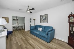 7827 Pinelake Road  photo 4