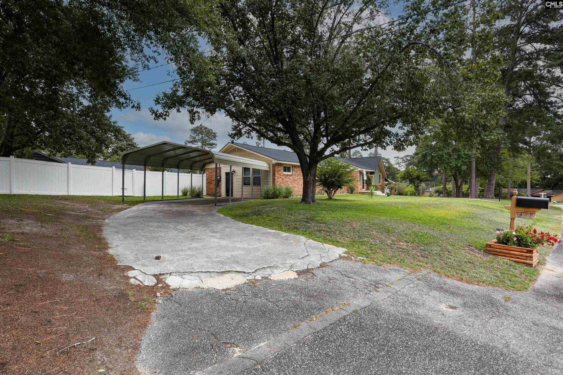 7827 Pinelake Road  Photo 45