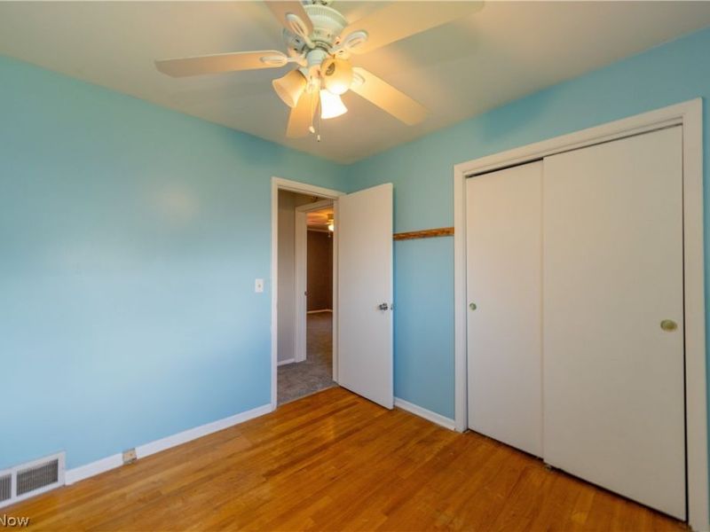 4685 Birchwood Road, Garfield Heights, OH 44125 Photo 22