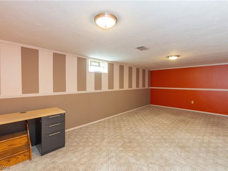 4685 Birchwood Road, Garfield Heights, OH 44125 Photo 32