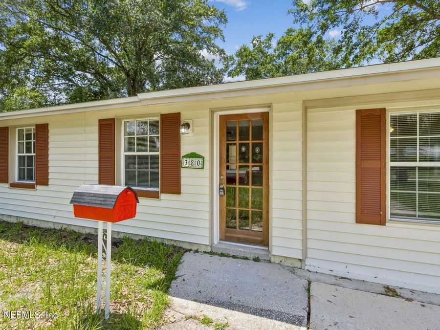 Property Image 6