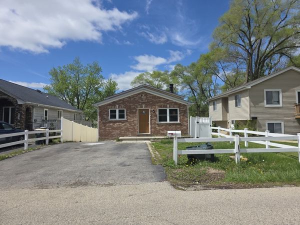 306 Brierhill Drive , Round Lake Park, IL 60073